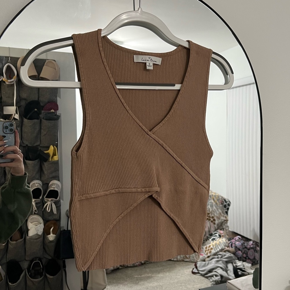 Tan Ribbed Crop Top Size Small
